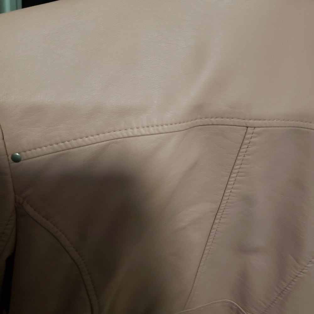 Jacket - Picture 3 of 3